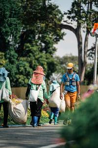 BIB: 
                            <button type="button" onclick="openModal(25922337)" class="btn btn-primary btn-sm float-right btn-popup" data-toggle="modal" data-target=".modal-high-quality">
                        <i class="fas fa-shopping-cart"></i> Add to Cart
                    </button>
                                            <button type="button" onclick="isThisMe(25922337, true)" class="btn btn-success btn-sm float-right btn-popup btn-isme hidden" data-toggle="tooltip" data-placement="bottom" title="นี่คือรูปของคุณใช่ไหม คลิกที่นี่เพื่อเอาเข้าอัลบั้ม">
                        <i class="fas fa-plus"></i> Add to album
                    </button>
                    <button type="button" onclick="isThisMe(25922337, false)" class="btn btn-warning btn-sm float-right btn-popup btn-isnotme hidden">
                        <i class="fas fa-ban"></i> Remove from album
                    </button>